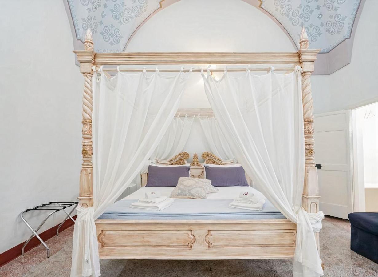 Palazzo Megha Suite & Breakfast Palmariggi Kültér fotó