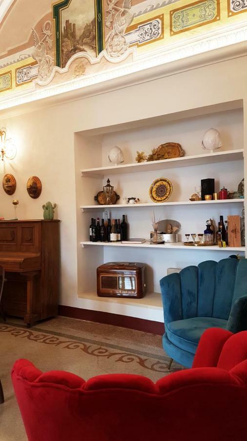 Palazzo Megha Suite & Breakfast Palmariggi Kültér fotó